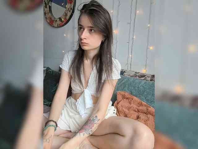 Bonnie_Woods webcam