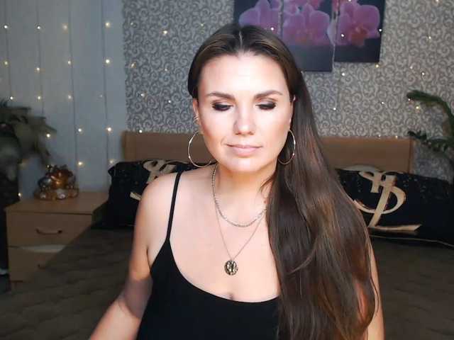 AwesomeValen live cam on BongaCams