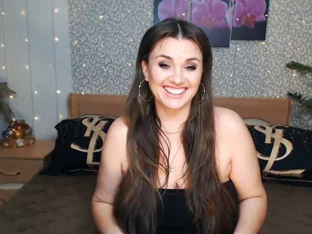 AwesomeValen live cam on BongaCams