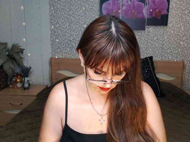 AwesomeValen webcam