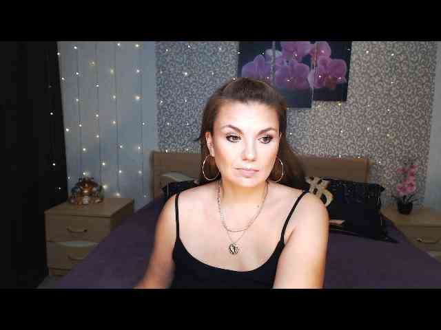 AwesomeValen webcam