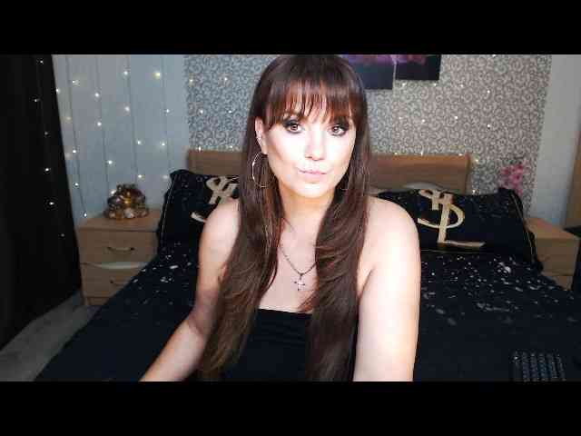 AwesomeValen webcam
