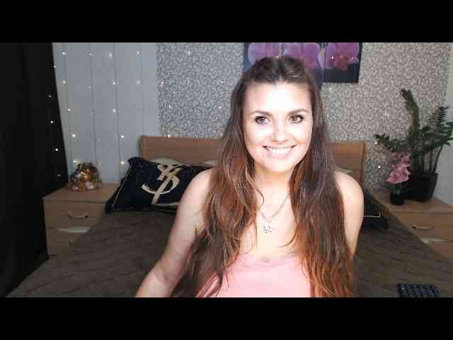 AwesomeValen webcam