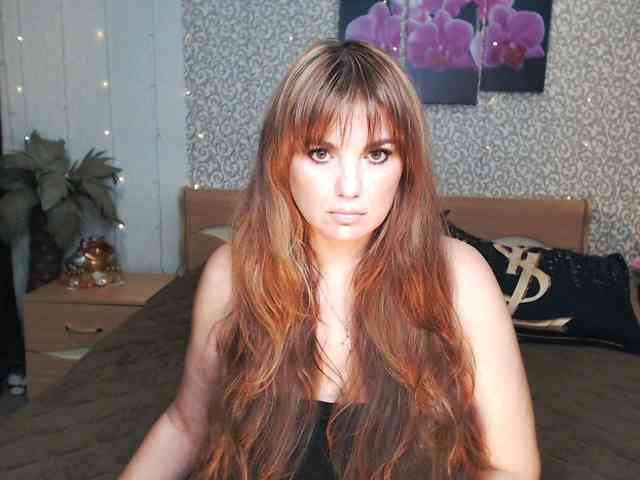 AwesomeValen webcam