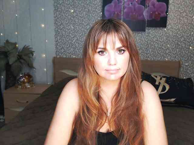 AwesomeValen webcam