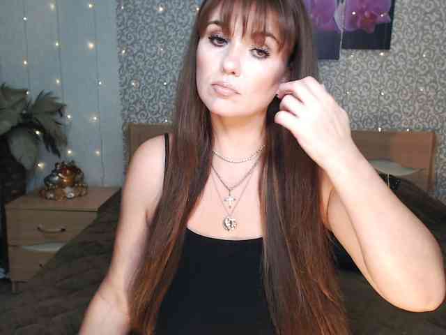AwesomeValen webcam