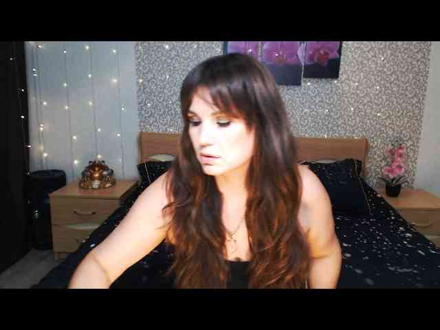 AwesomeValen webcam