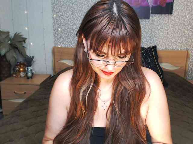 AwesomeValen webcam