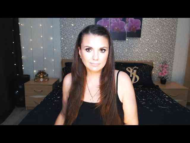 AwesomeValen webcam