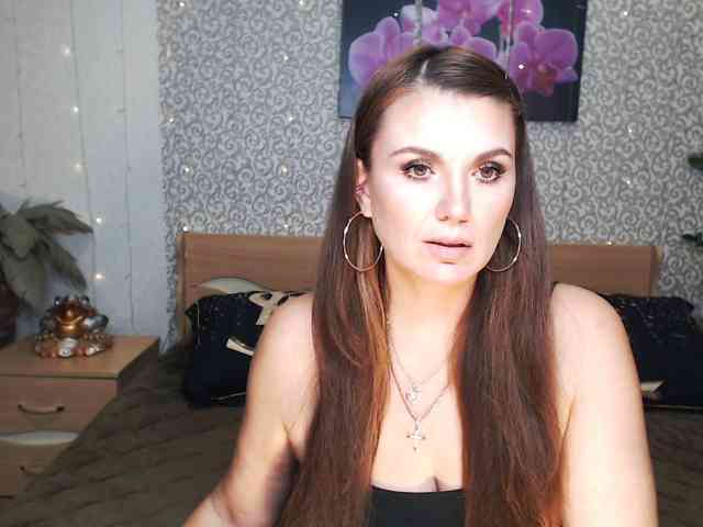 AwesomeValen webcam