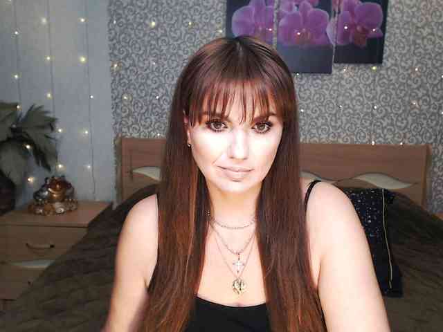 AwesomeValen webcam