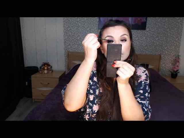 AwesomeValen webcam