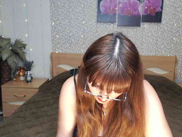 AwesomeValen webcam