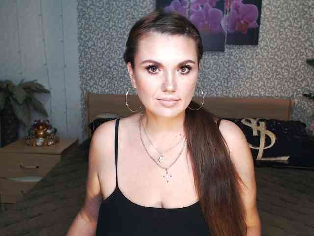 AwesomeValen webcam