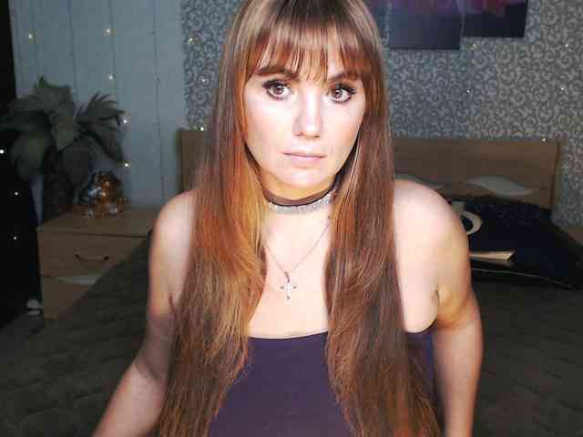 AwesomeValen webcam