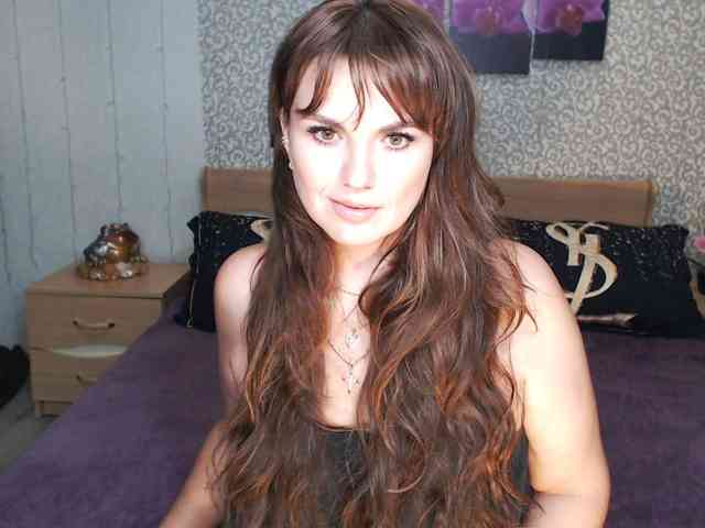 AwesomeValen webcam