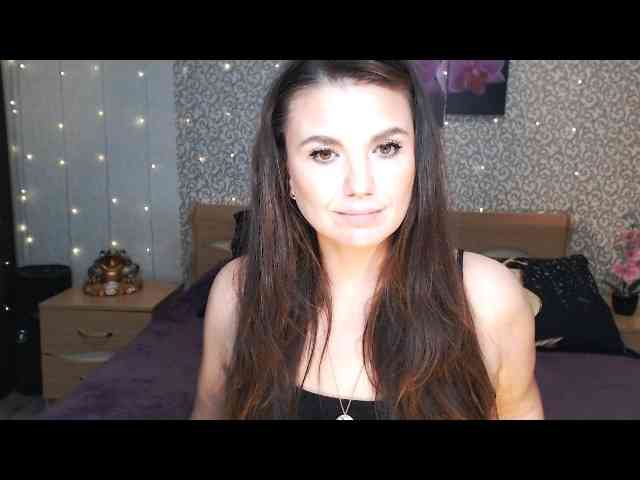 AwesomeValen webcam