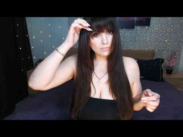 AwesomeValen webcam