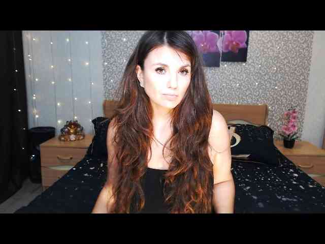 AwesomeValen webcam