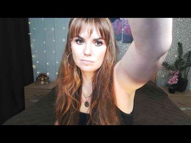 AwesomeValen webcam