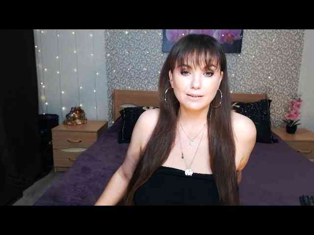 AwesomeValen webcam