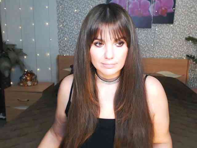 AwesomeValen webcam