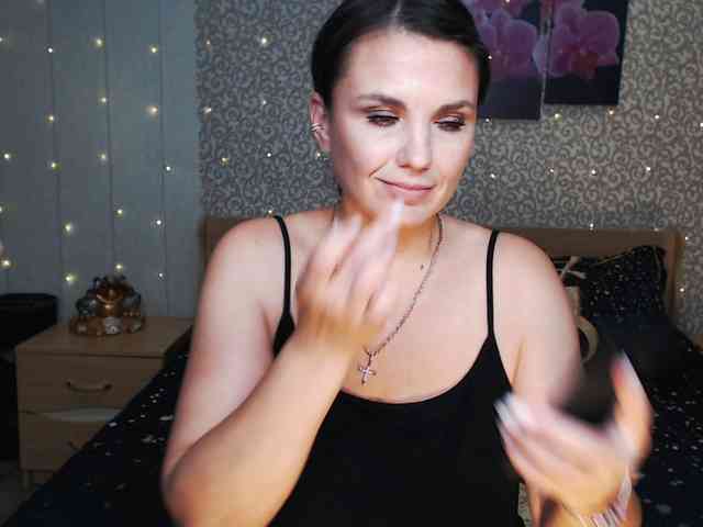 AwesomeValen webcam