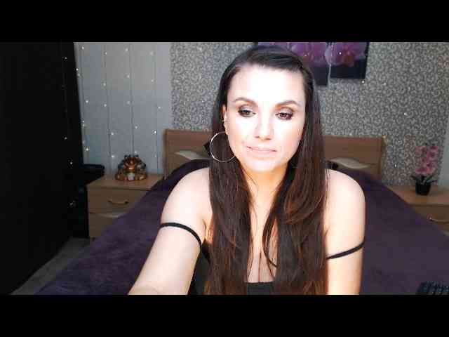AwesomeValen webcam