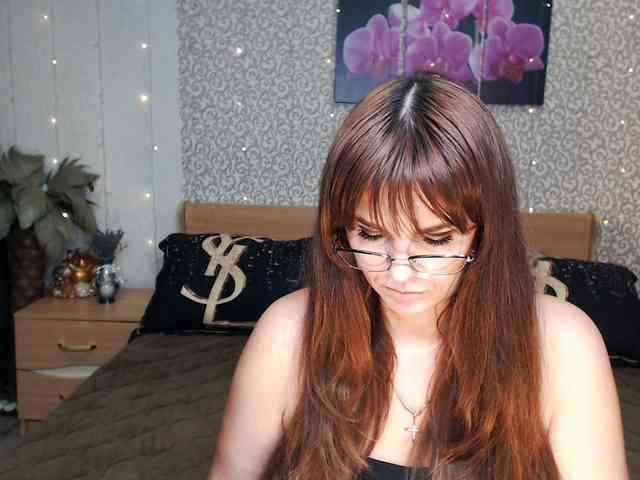 AwesomeValen webcam