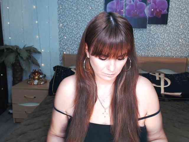 AwesomeValen webcam