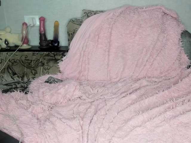 EatFuckLove live cam on BongaCams