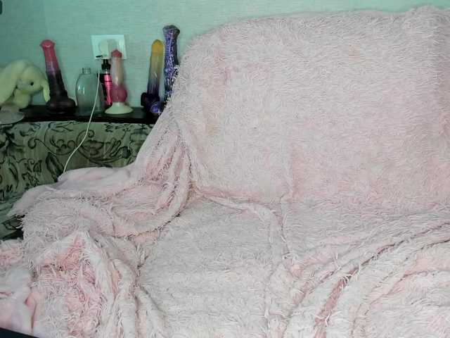 EatFuckLove live cam on BongaCams