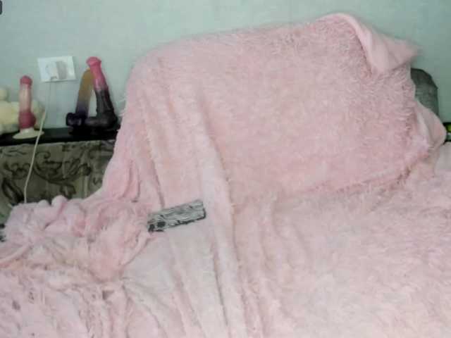 EatFuckLove live cam on BongaCams