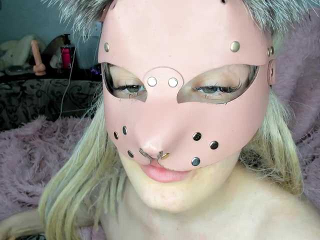 EatFuckLove live cam on BongaCams