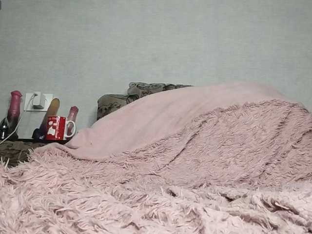 EatFuckLove live cam on BongaCams