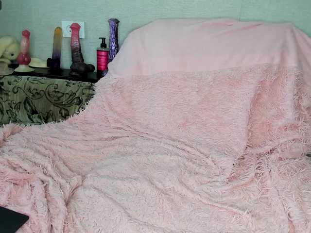 EatFuckLove live cam on BongaCams