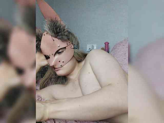 EatFuckLove webcam