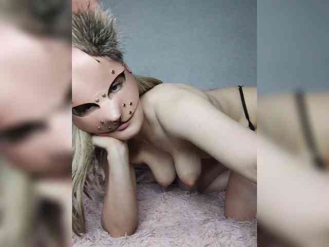 EatFuckLove webcam