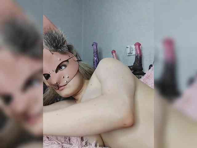 EatFuckLove webcam