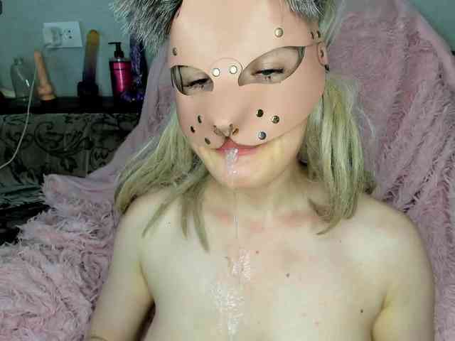 EatFuckLove Sex Cam Show