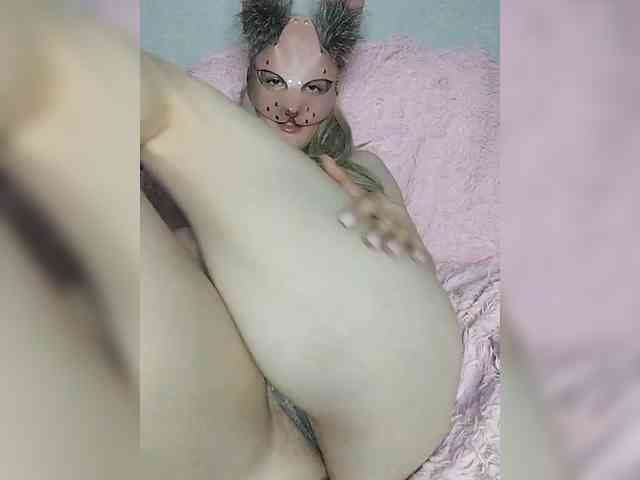 EatFuckLove webcam