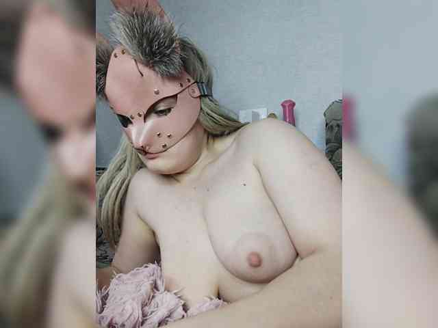 EatFuckLove webcam