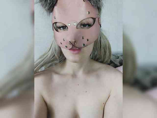 EatFuckLove webcam