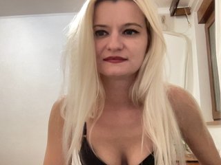 OnikaLove Porn Show