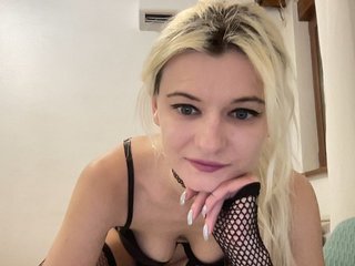 OnikaLove Porn Show