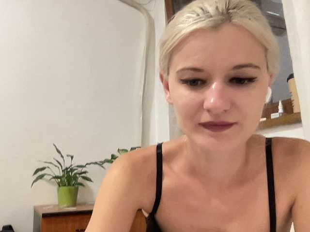 OnikaLove live cam on BongaCams