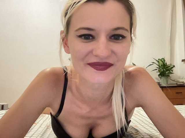 OnikaLove Live Cam pe BongaCams