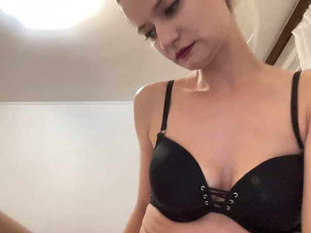 OnikaLove live cam on BongaCams