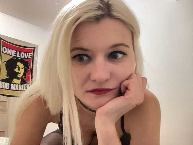 OnikaLove live cam on BongaCams
