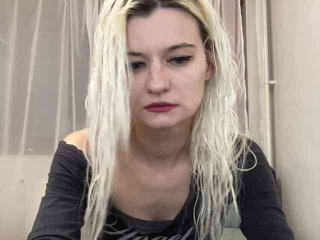 OnikaLove webcam